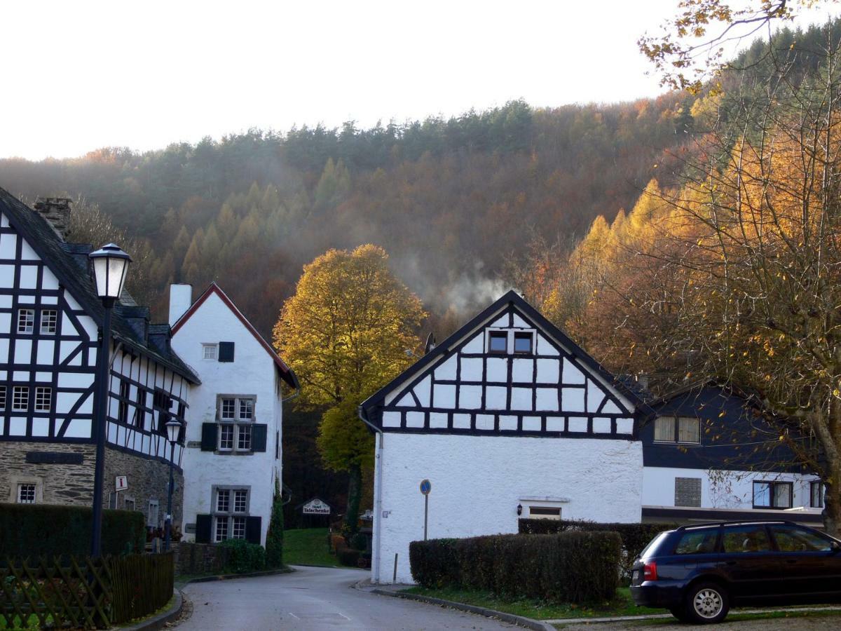 Hotel Talschenke Hurtgenwald Exterior photo
